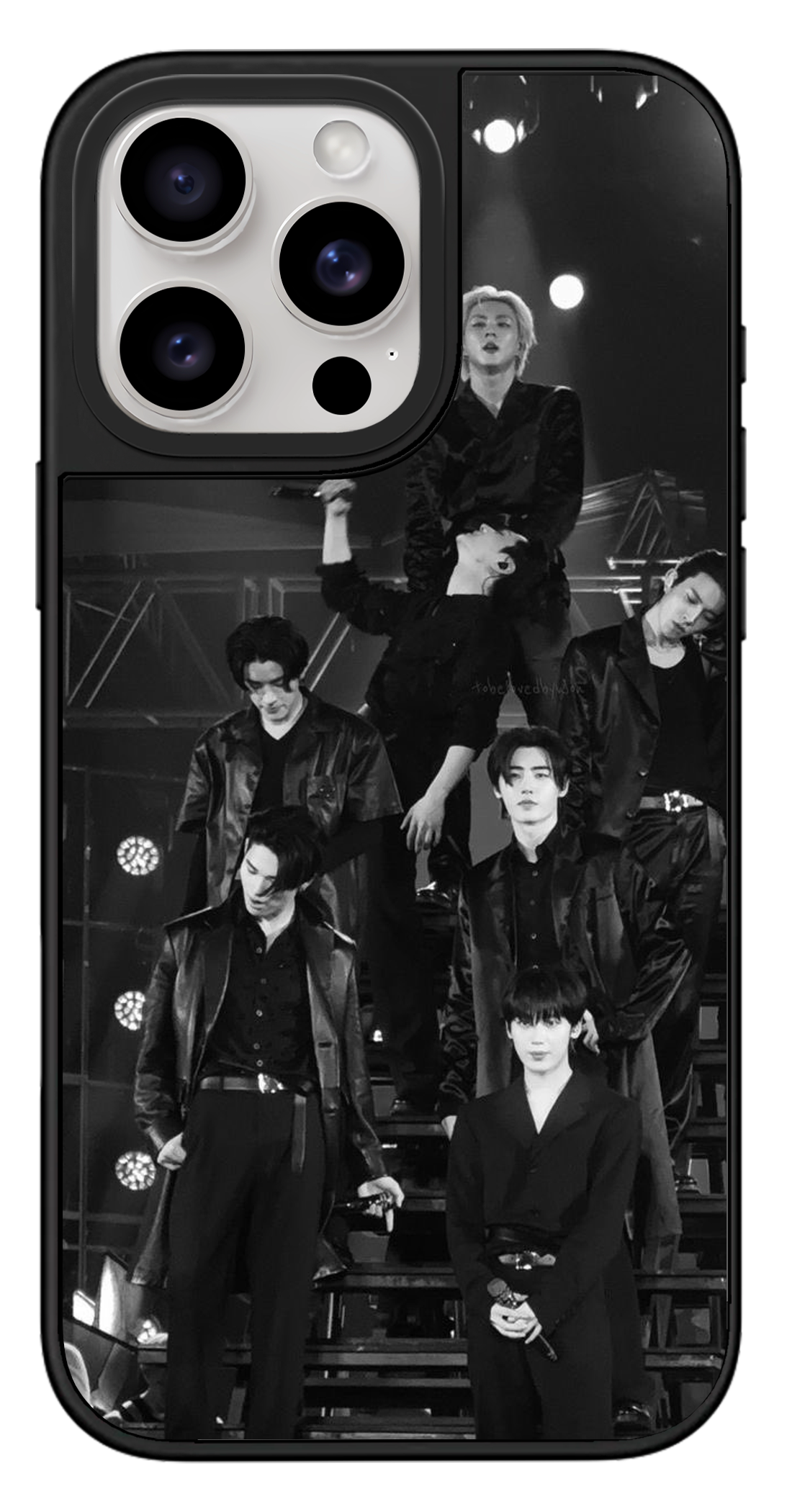 PixVoices rendered material preview - 2576 - Black Mirror Case